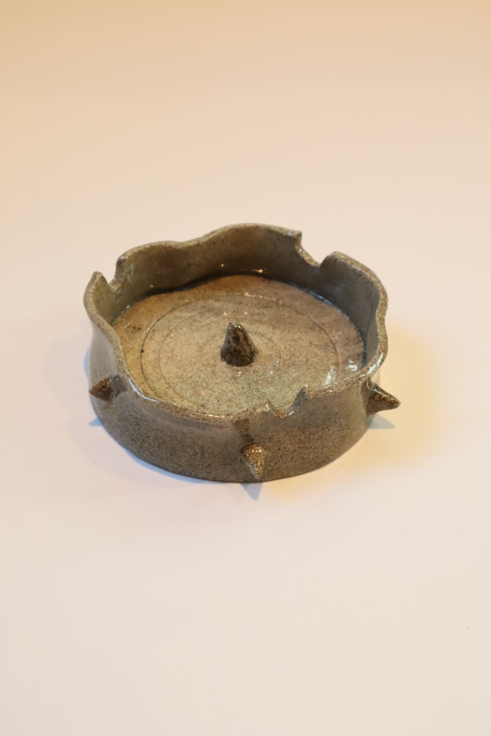 cendrier + bibelot, made by Marianne Beaudoin